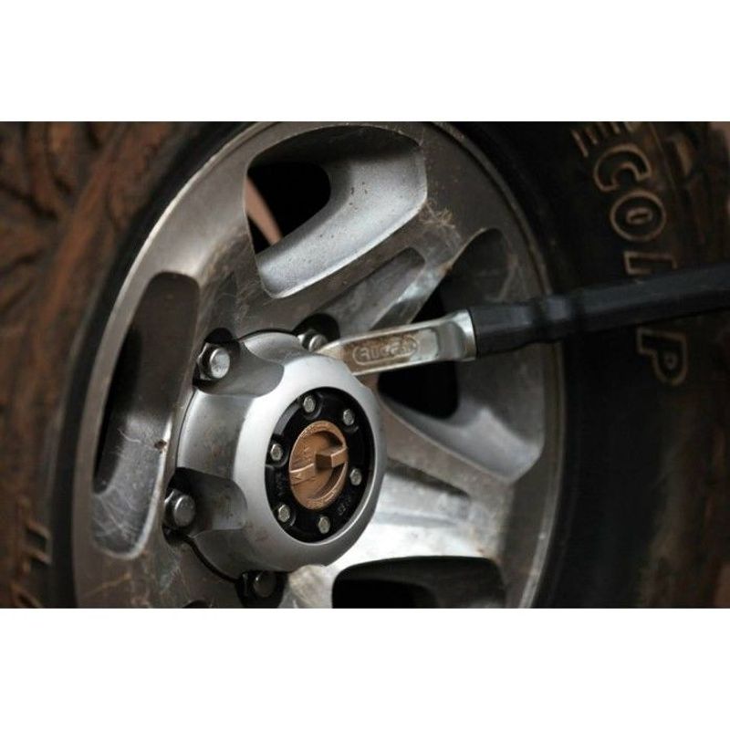 kit-8-in-1-unelte-offroad-a2405