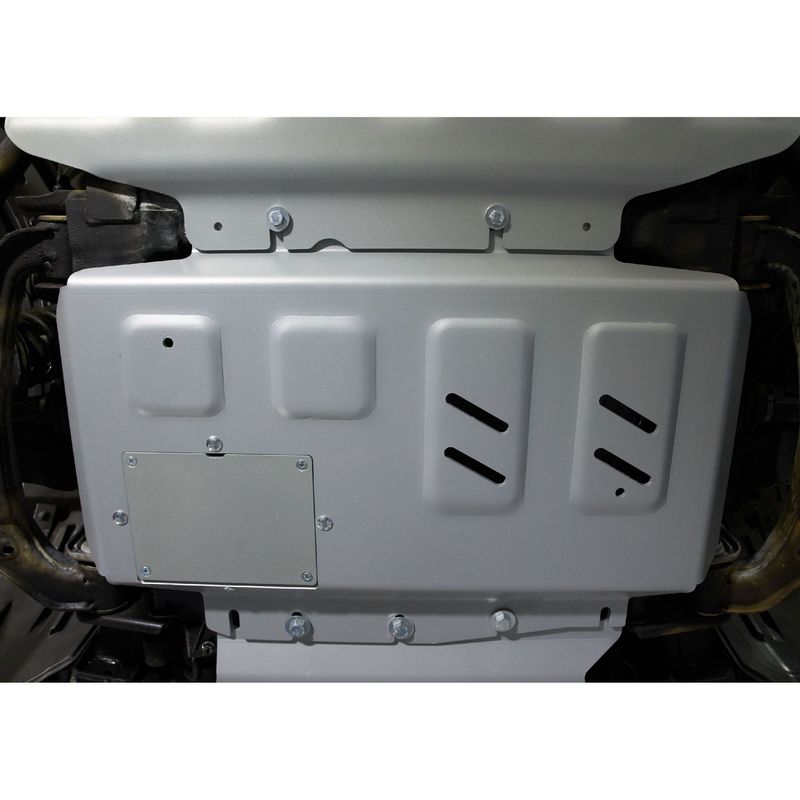 Scut-motor-pentru-Nissan-Navara-D23-2015--25D--23D--inclusiv-EURO6--din-aluminiu6-mm-Rival
